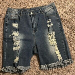 SHEIN Curve distressed denim shorts